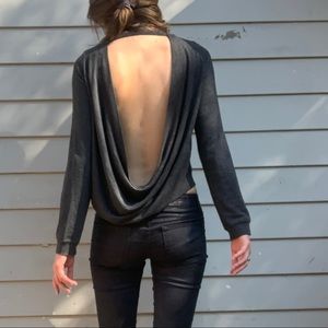 No Back Long Sleeve Tee / Light Sweater (S)